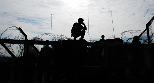 Gaza, barriera sulla linea gialla consolida la divisione interna